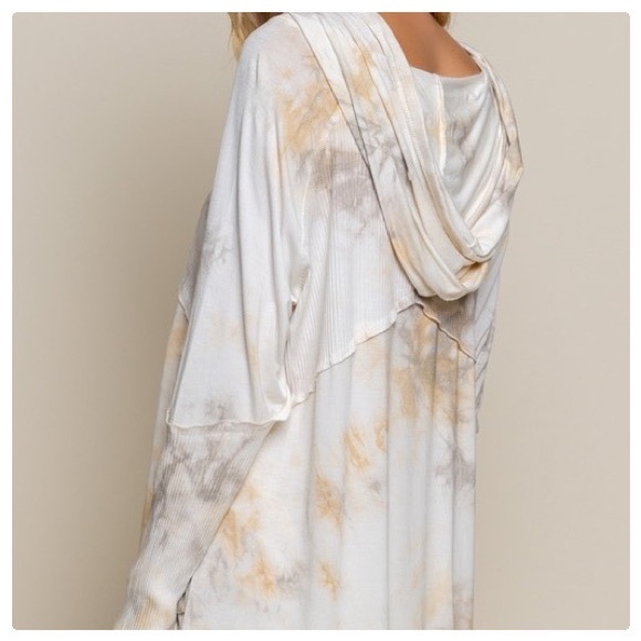 POL Feeling Cozy Color Splash Top - Picture 8 of 16